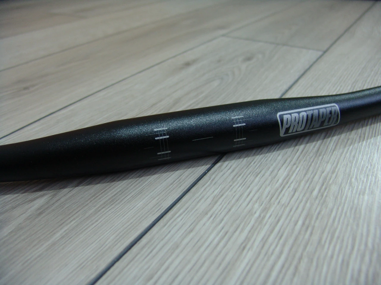 2. Ghidon MTB ProTaper Flat 810mm-AL7050 /Nou