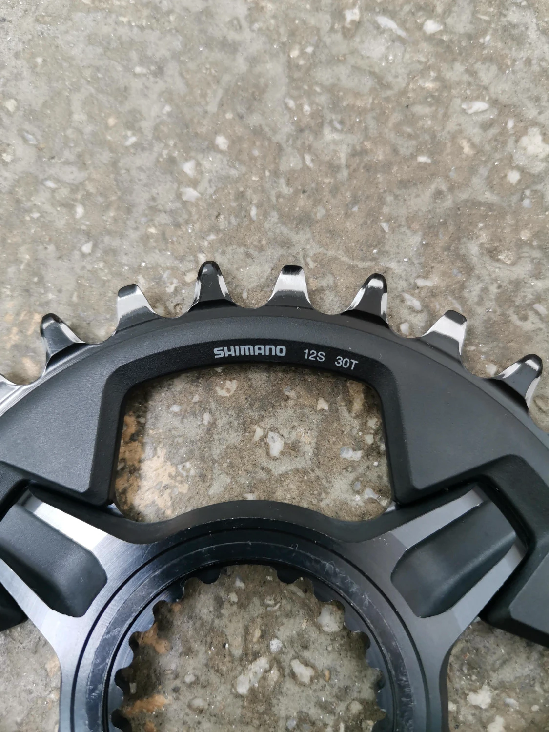 5. Foaie Angrenaj: Shimano Deore XT Model: SM-CRM85 - 30T - pt. 1x12 Compatibila: M8100-1, M8120-1, M8130-1