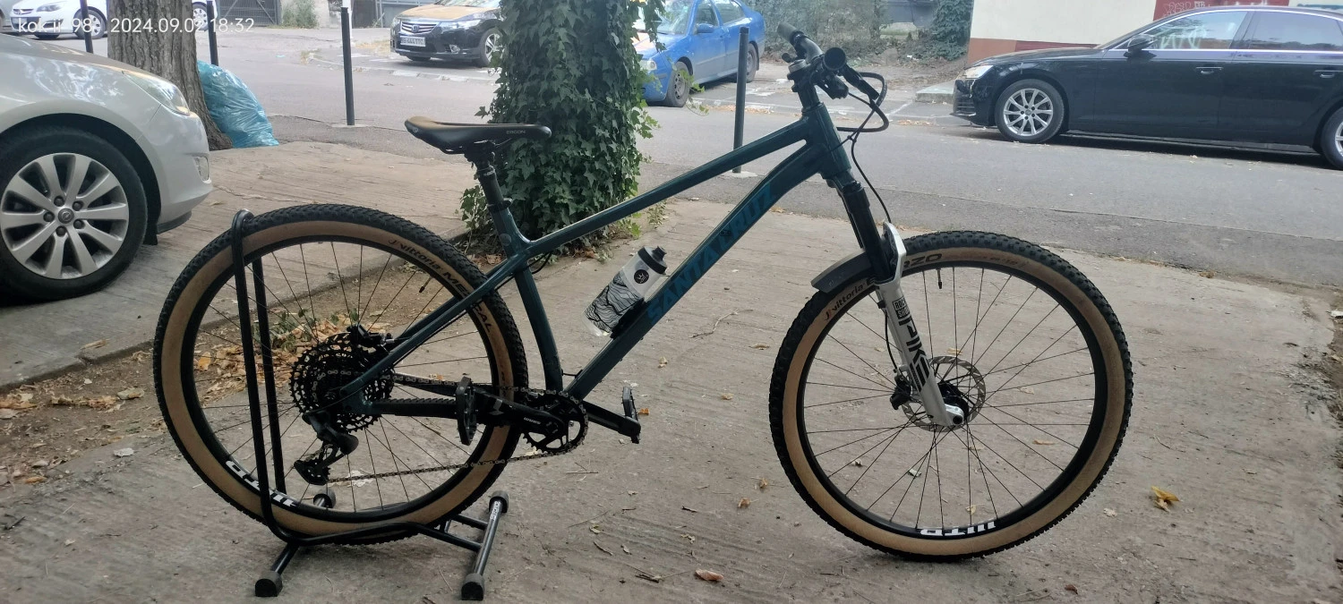 1. Santa Cruz Chameleon 2024