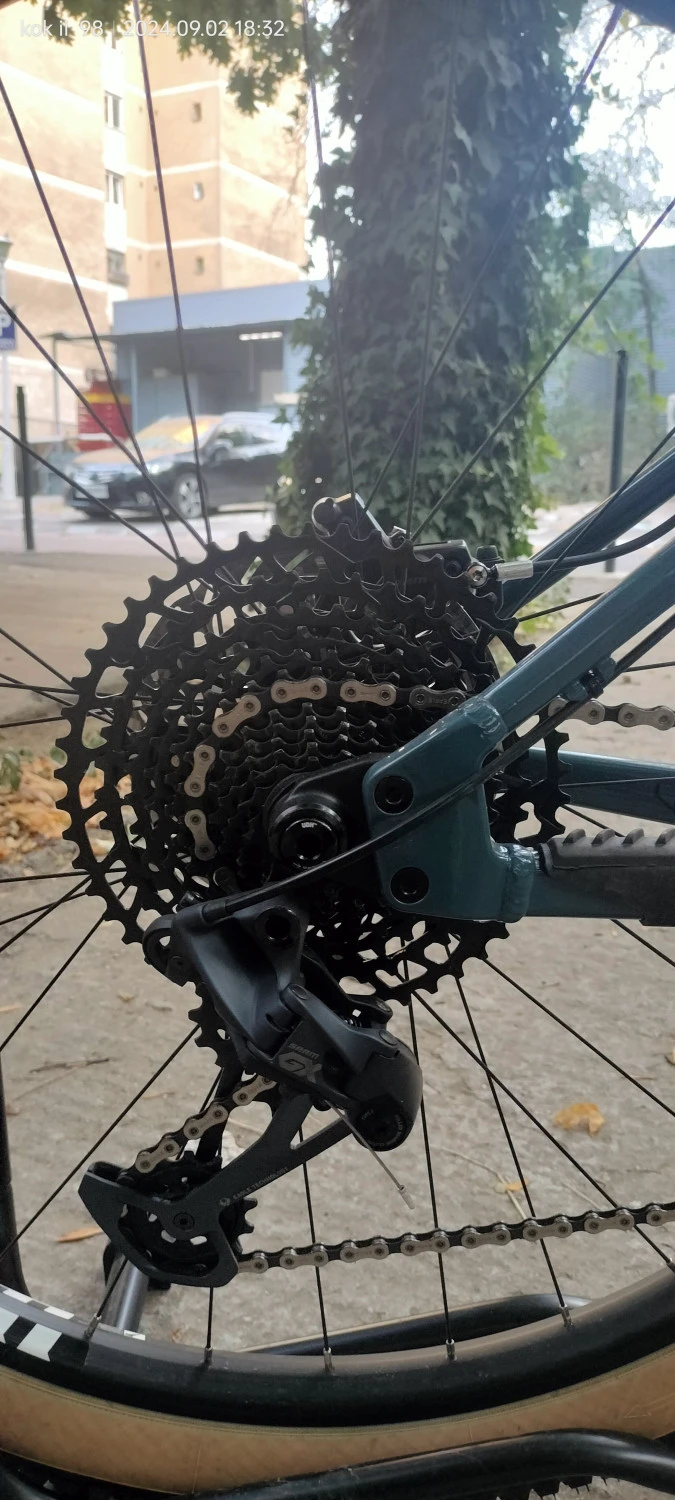 3. Santa Cruz Chameleon 2024