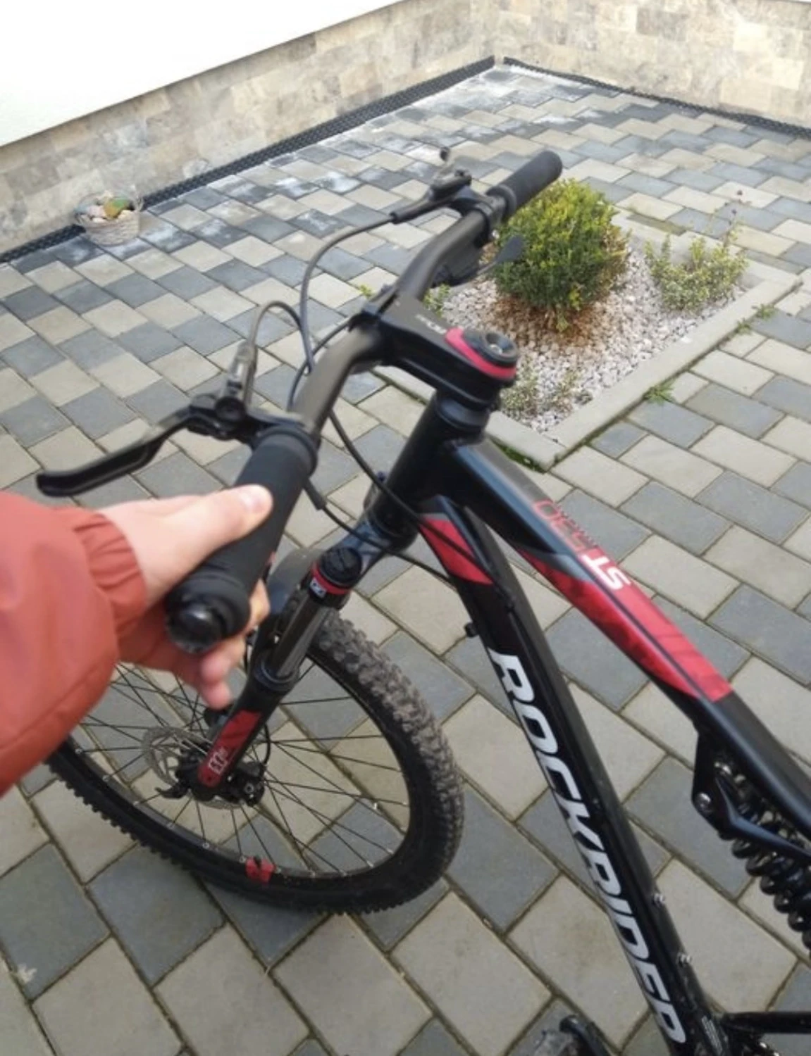 1. Rockrider 530s full suspension