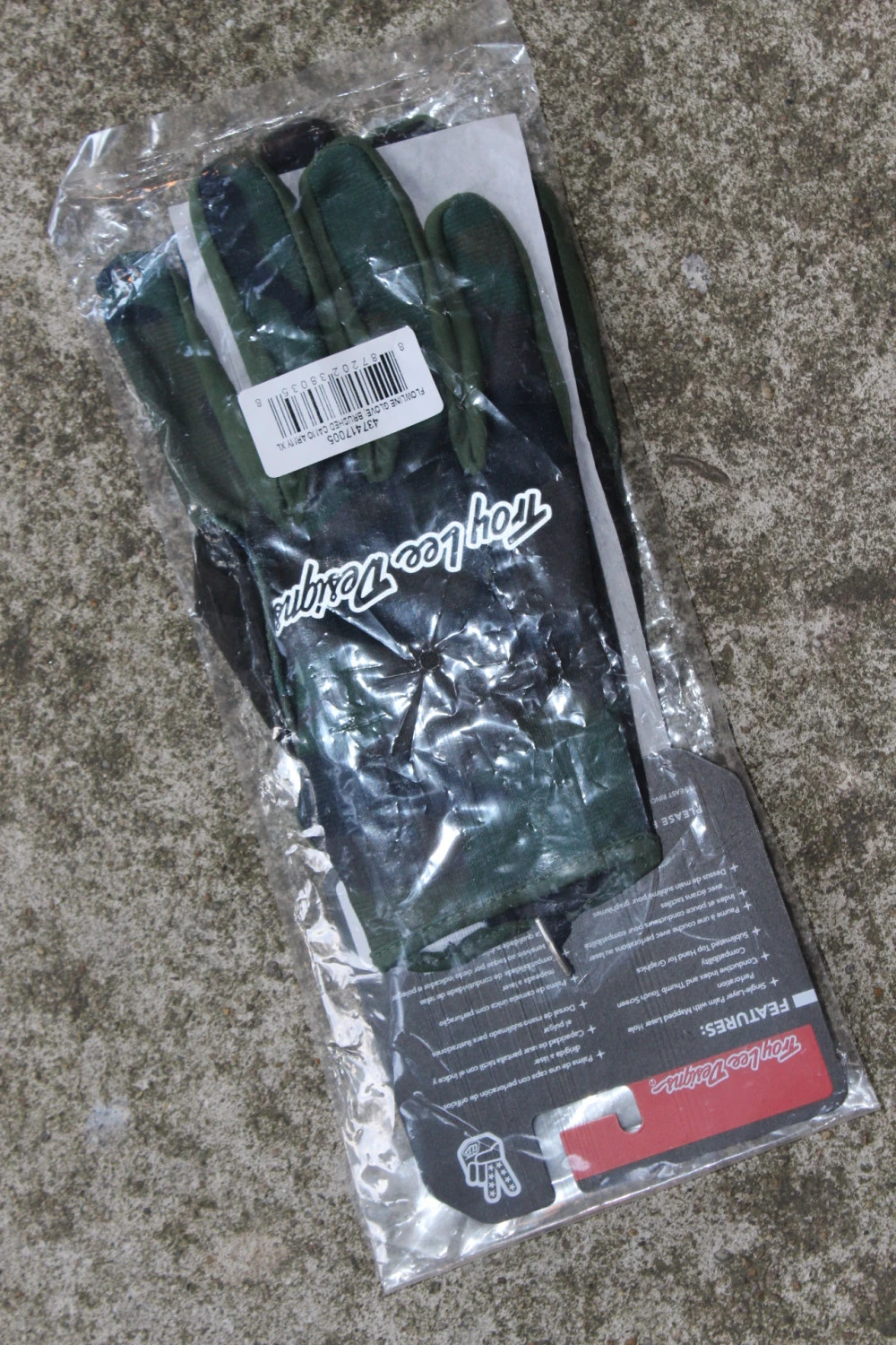 2. Troy Lee Designs Flowline Camo - XL