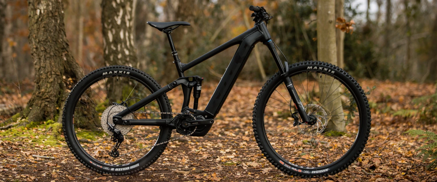 1. Bicicleta Vitus E-Sommet MULLET