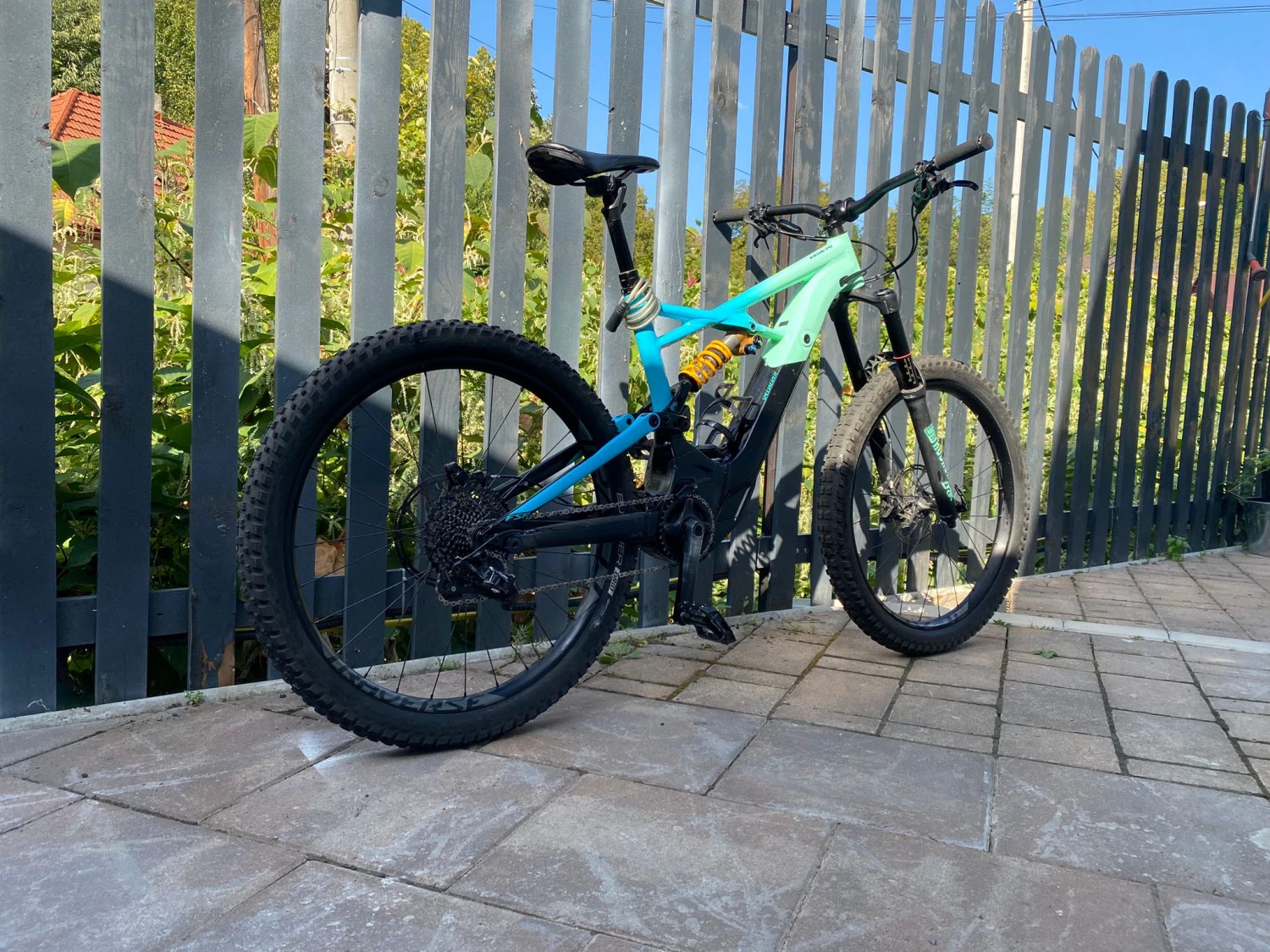 4. Specialized TURBO KENEVO EXPERT 6FATTIE