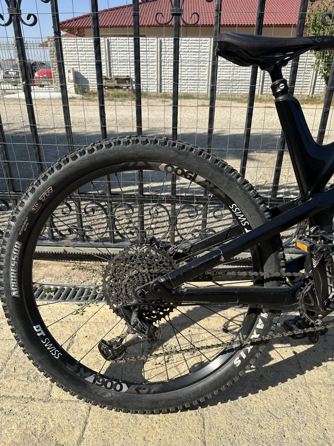 8. Canyon Spectral CF 7.0 2020 27.5