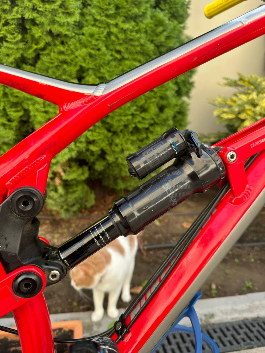 7. Nukeproof Mega Comp 275 | Marime L