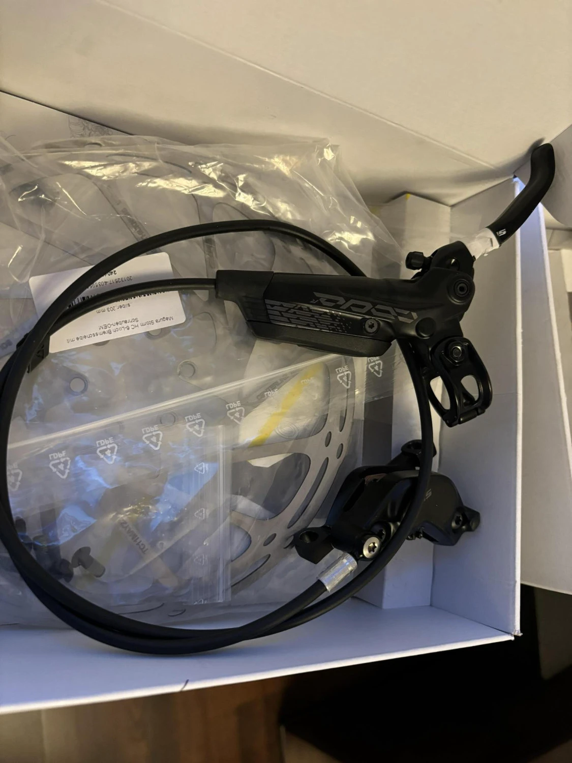 2. SRAM CODE R + discuri fata/spate 200