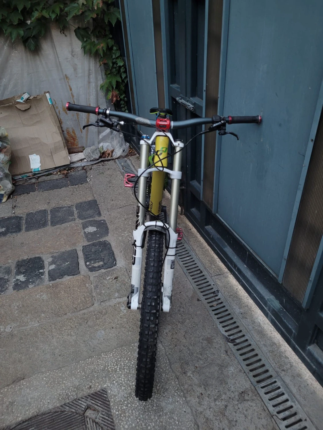 6. Ghost dh 7 custom