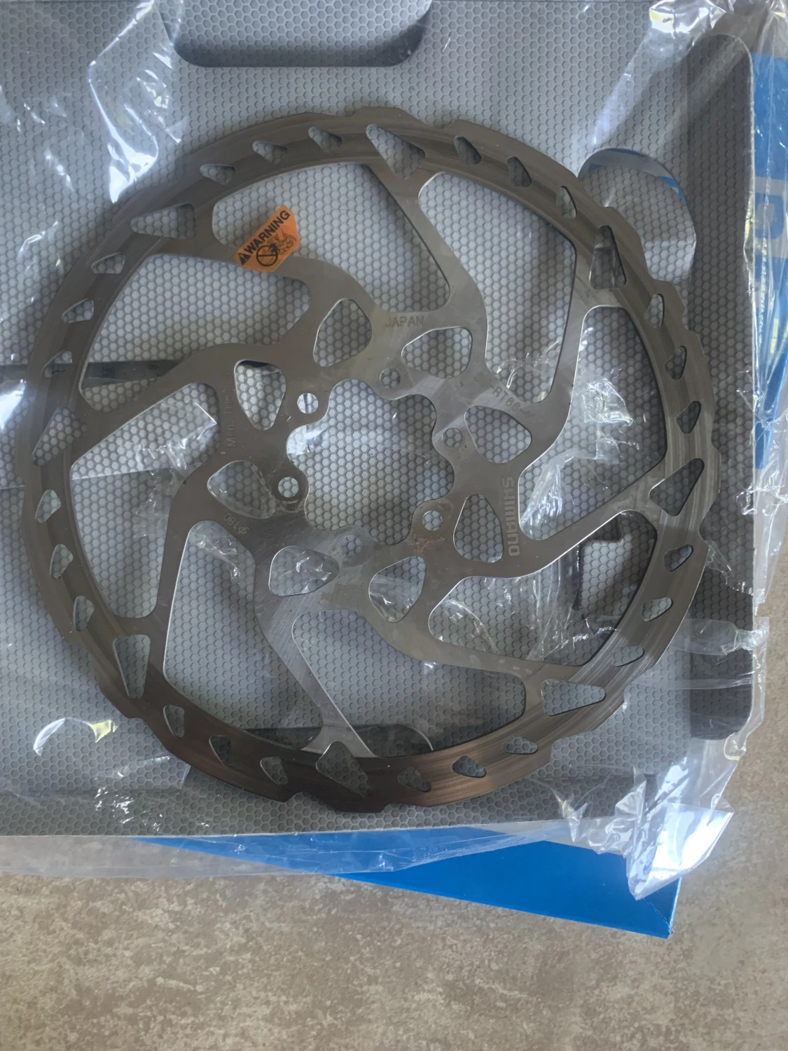 1. Disc frana SHIMANO-SM-RT-66 180 mm