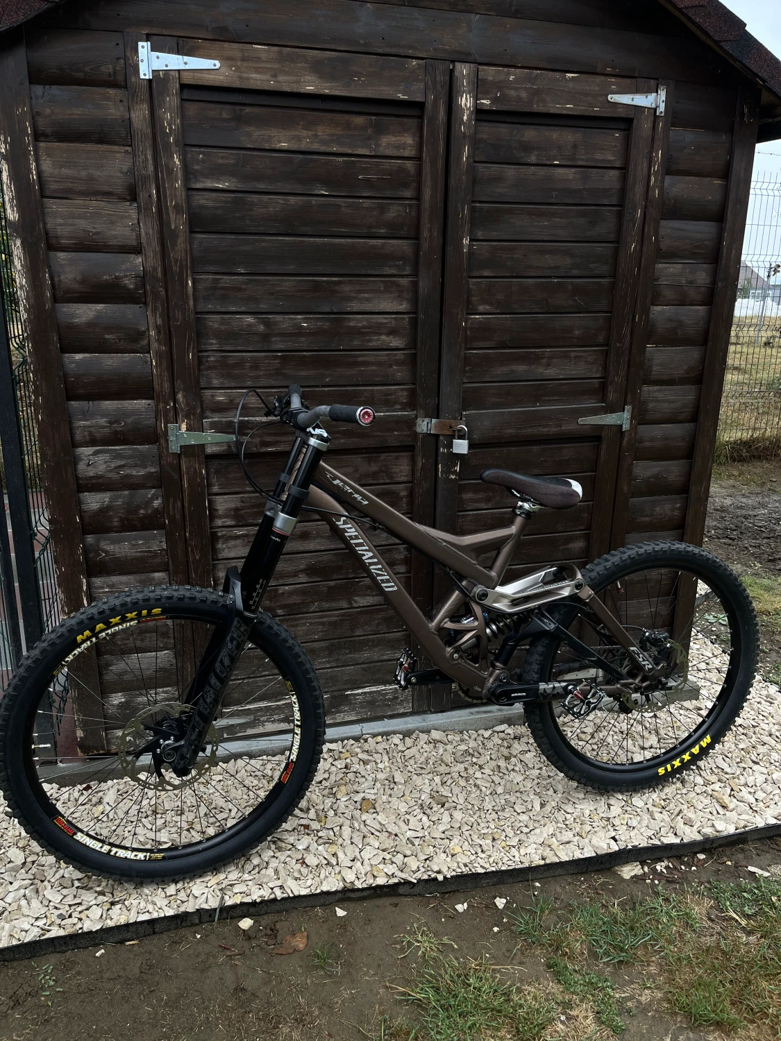 1. Specialized demo 8 pro