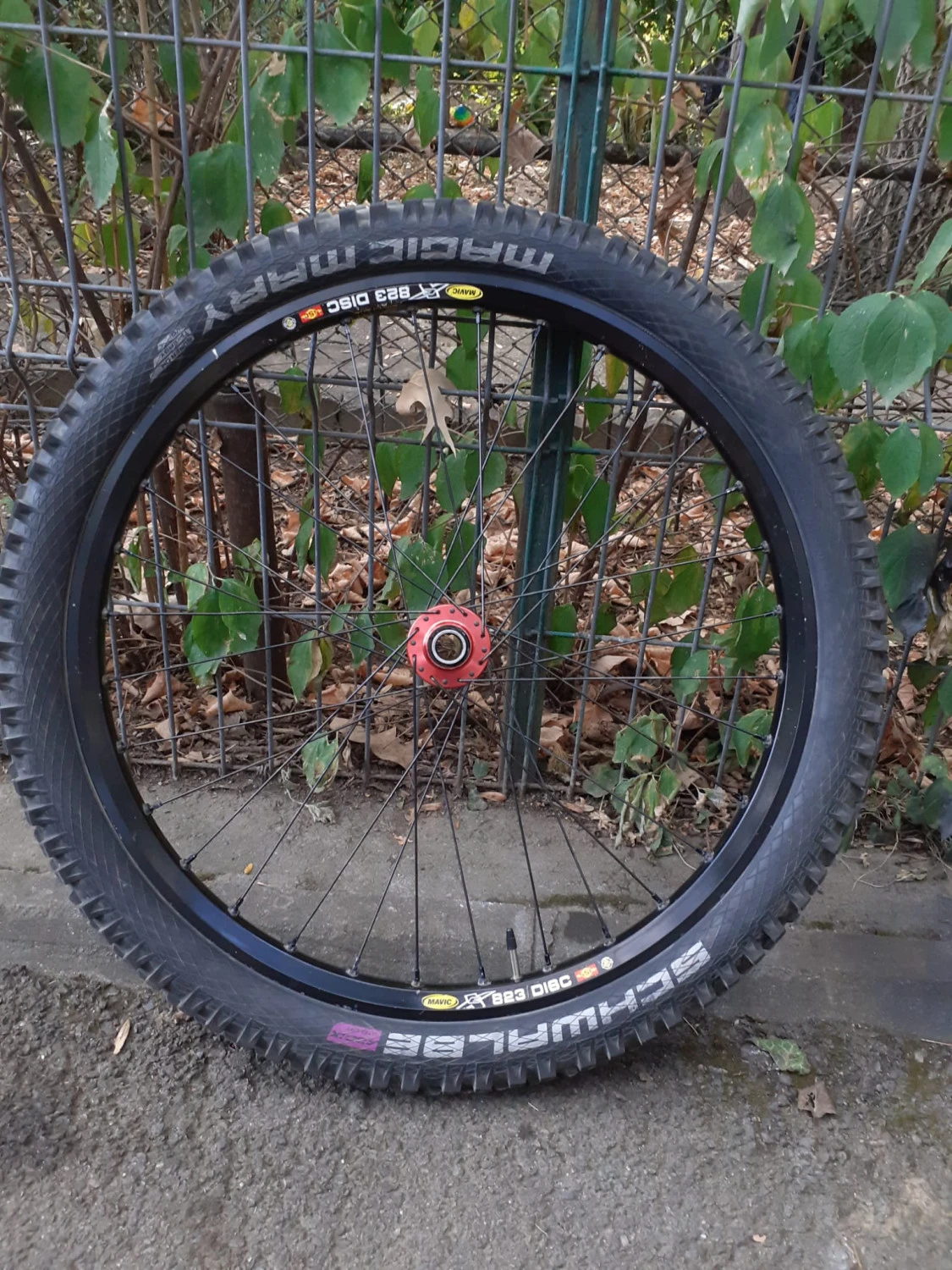 1. Roata Mavic 823 dh
