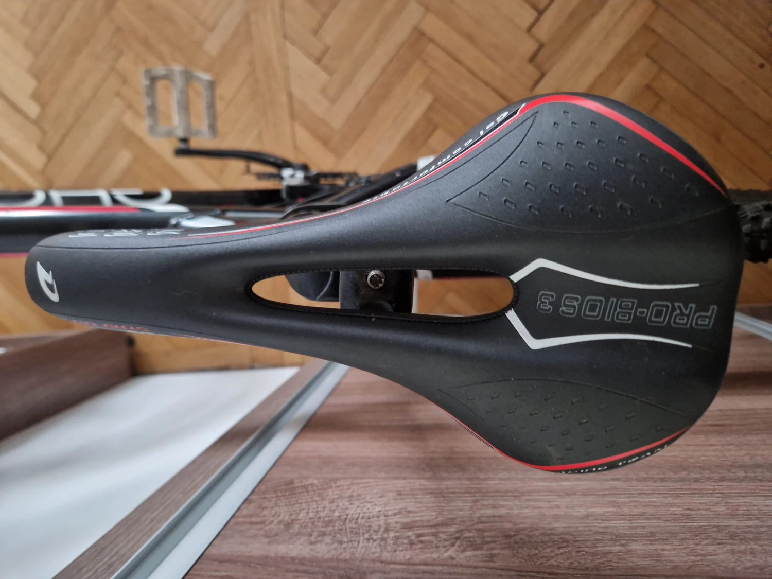 5. Vând bicicletă MTB Ghost