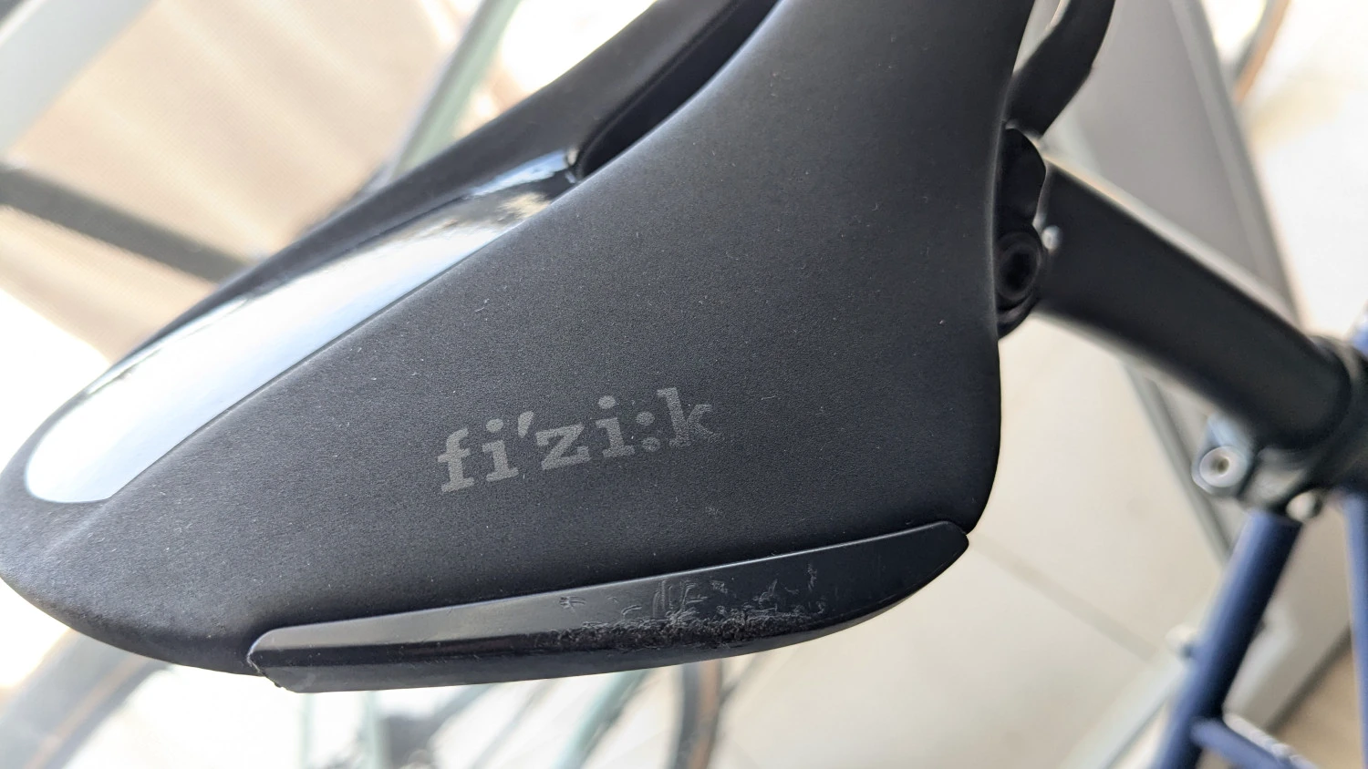 5. Fizik Aliante R1 Open Carbon