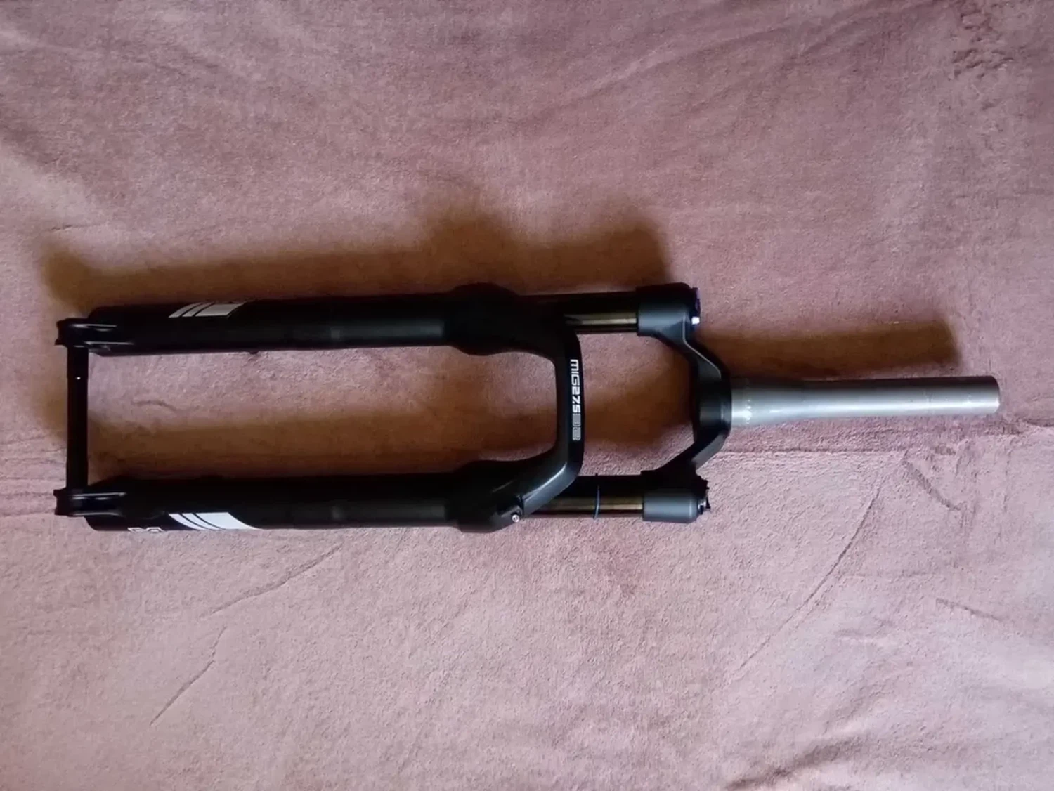 1. Furca aer 100 mm