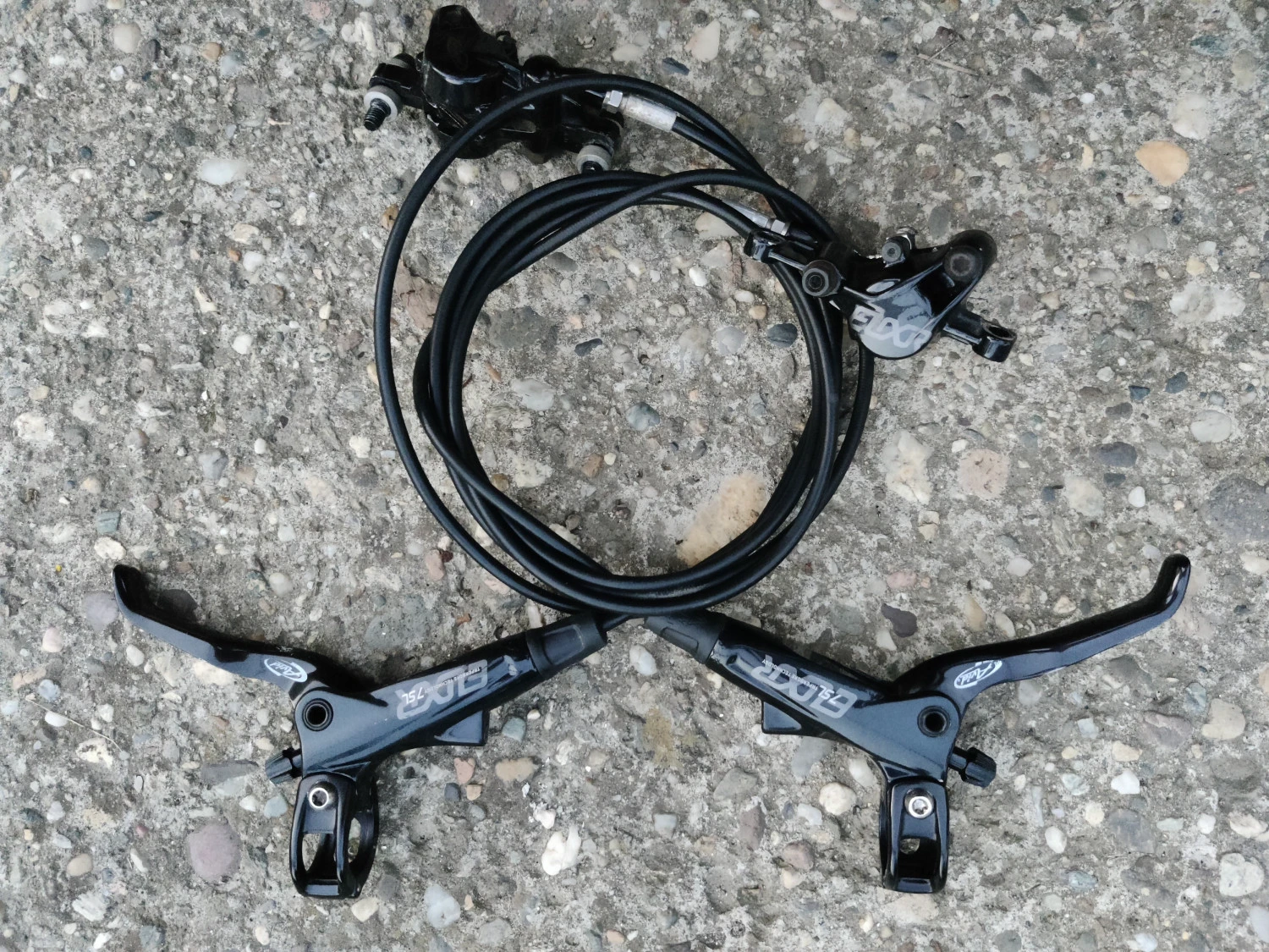 1. Set frane Avid Elixir 7SL
