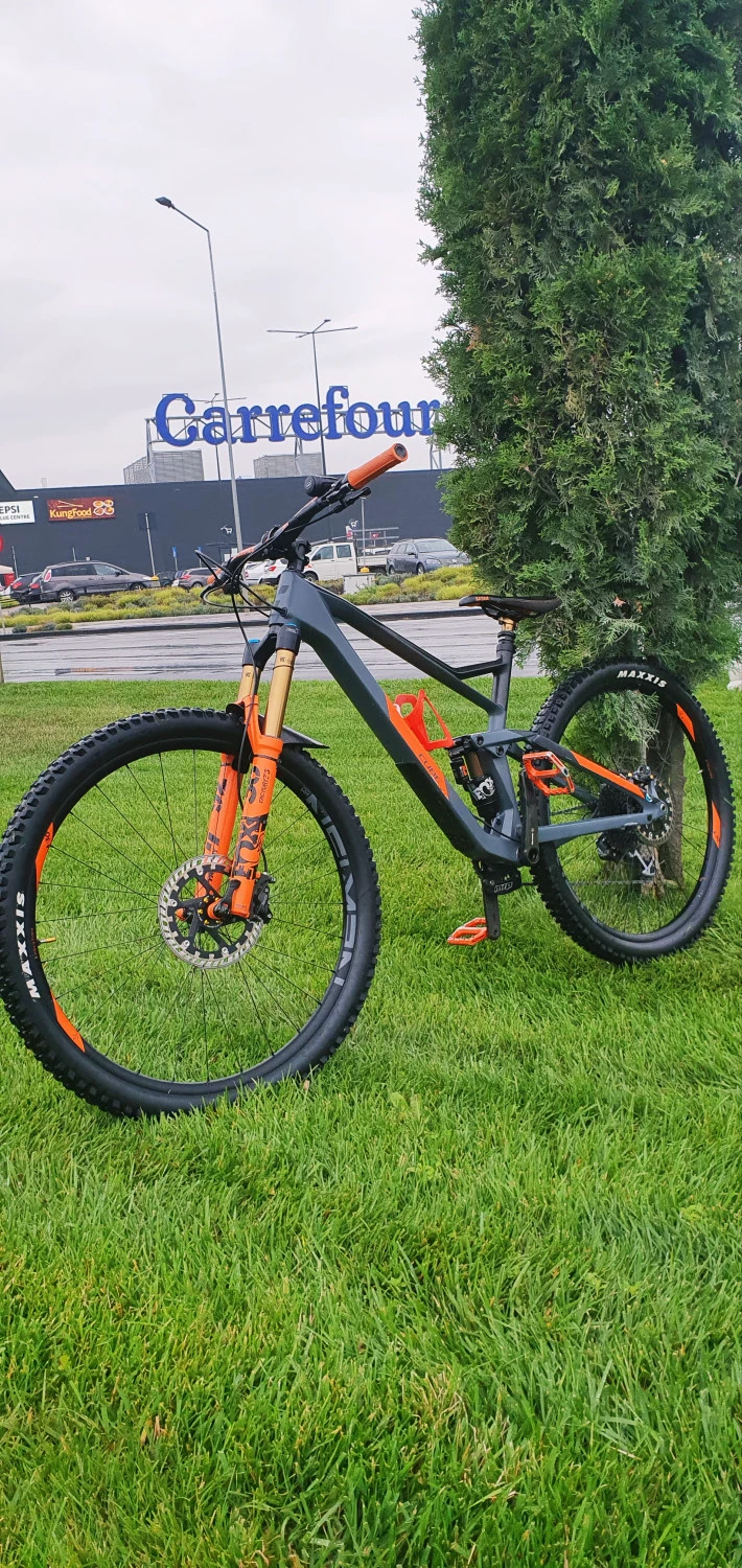 1. Cube Stereo 150 full kashima 2020 carbon