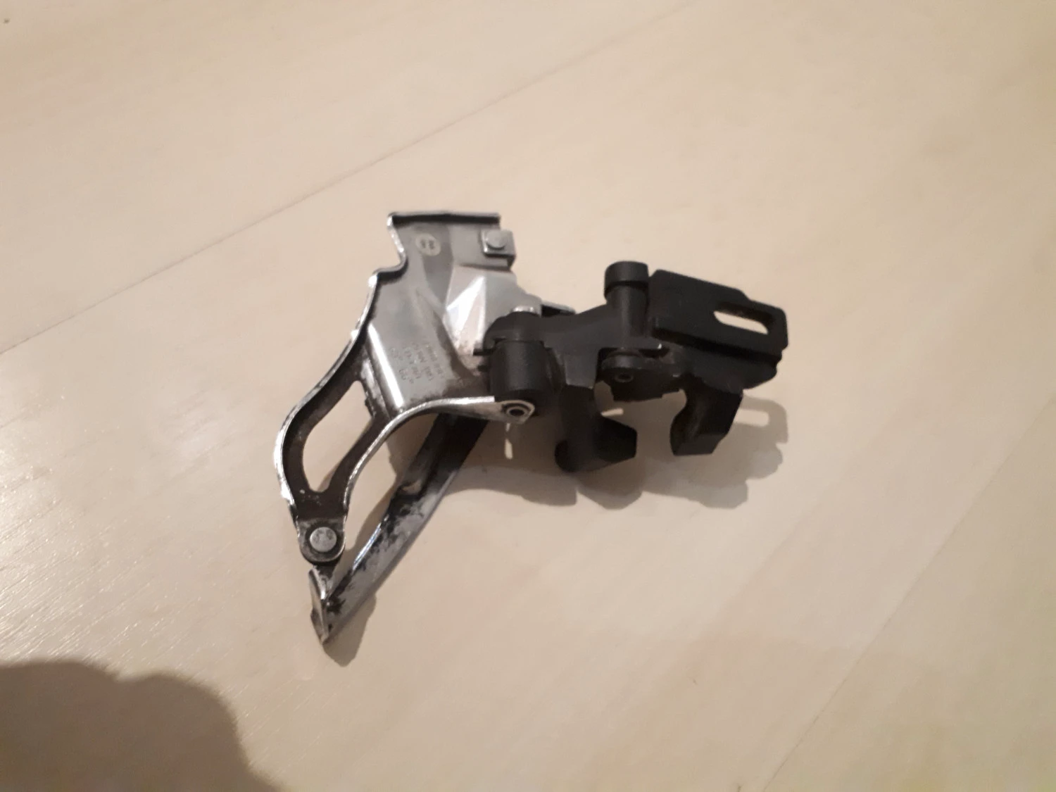 1. Schimbator foi XT