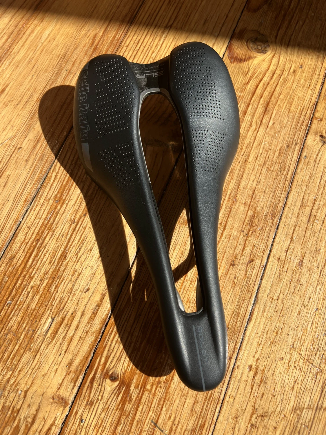1. Selle Italia SLR Boost Titan