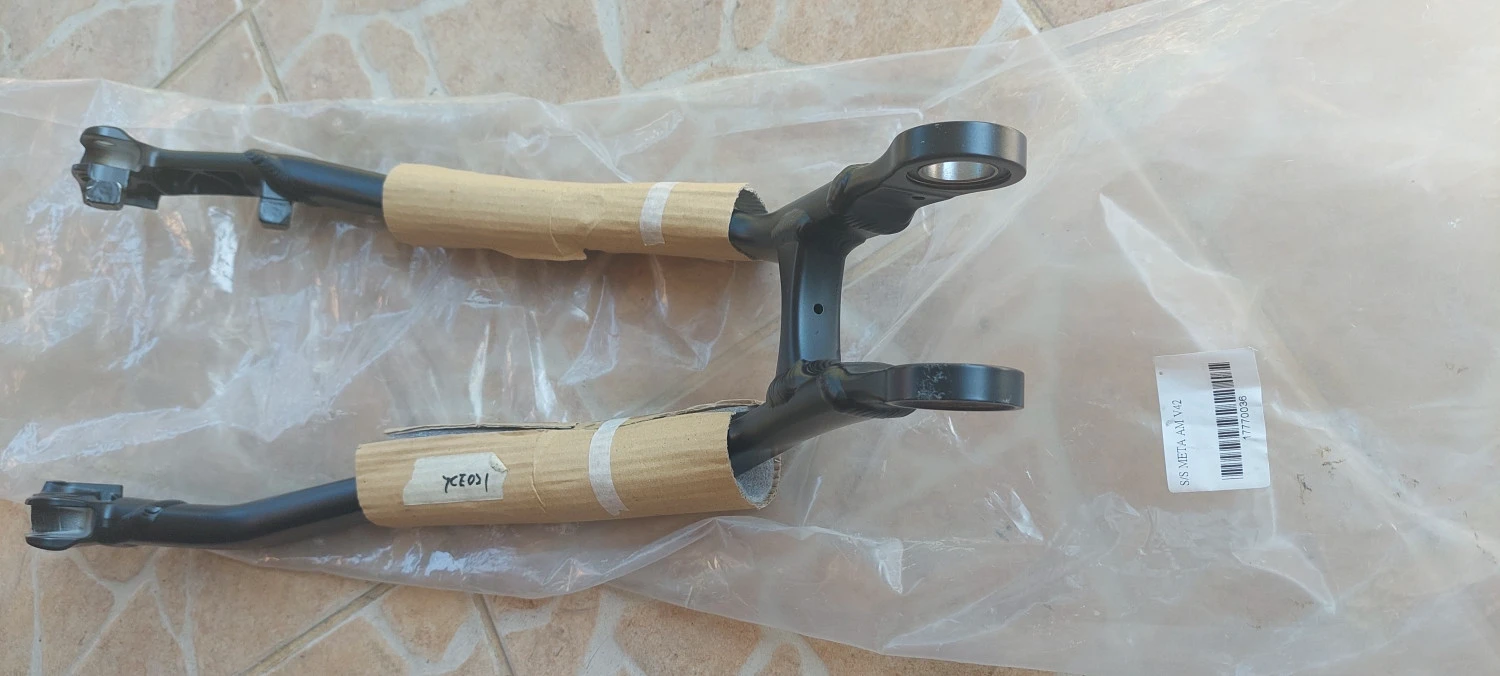 2. Bascula spate ful suspension Commencan meta AM V42