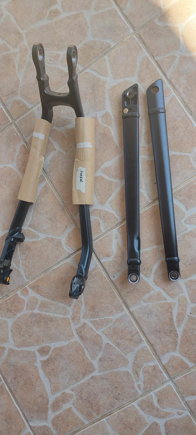 1. Bascula spate ful suspension Commencan meta AM V42