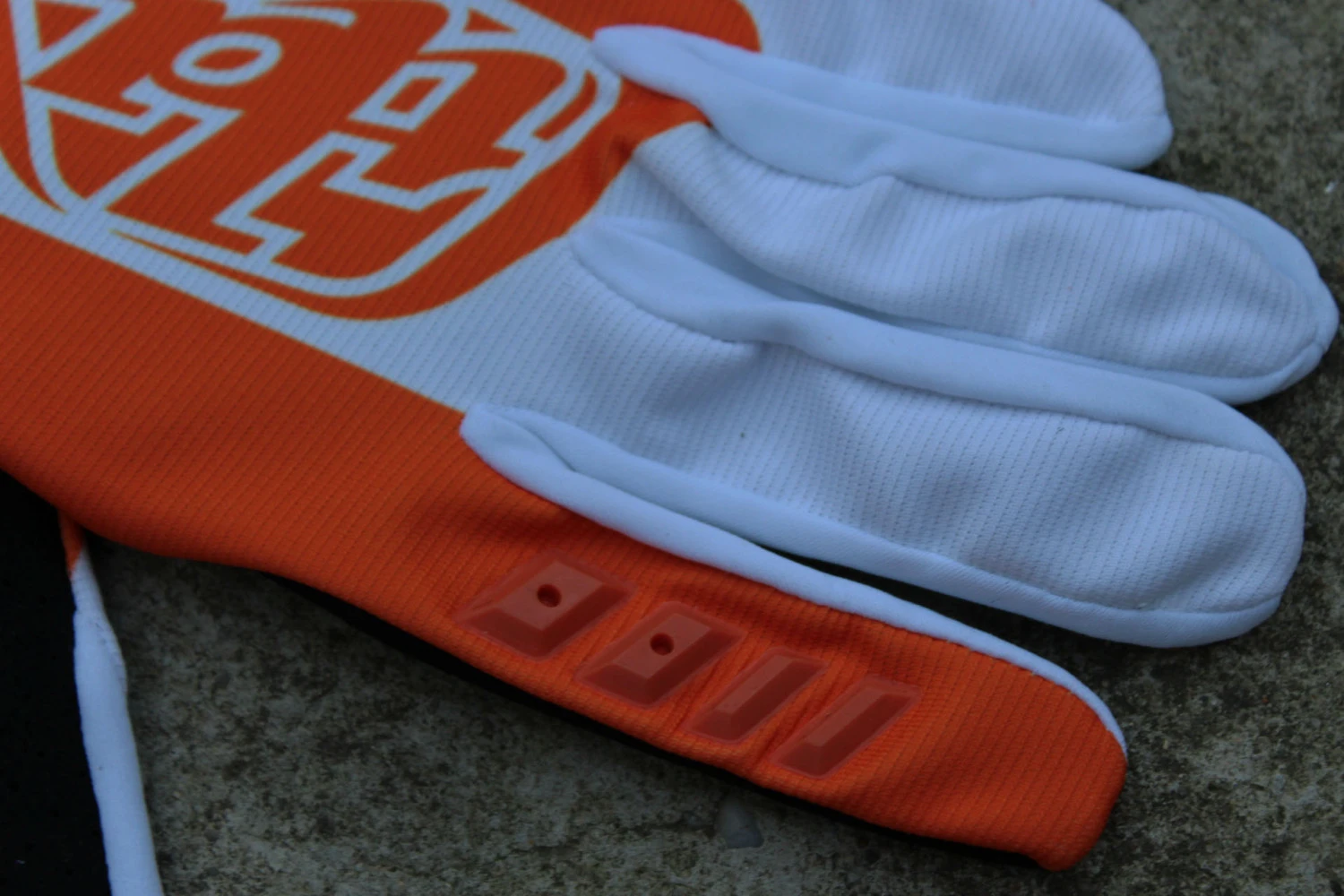 3. Troy Lee Designs GP Solid - XL manusi MTB