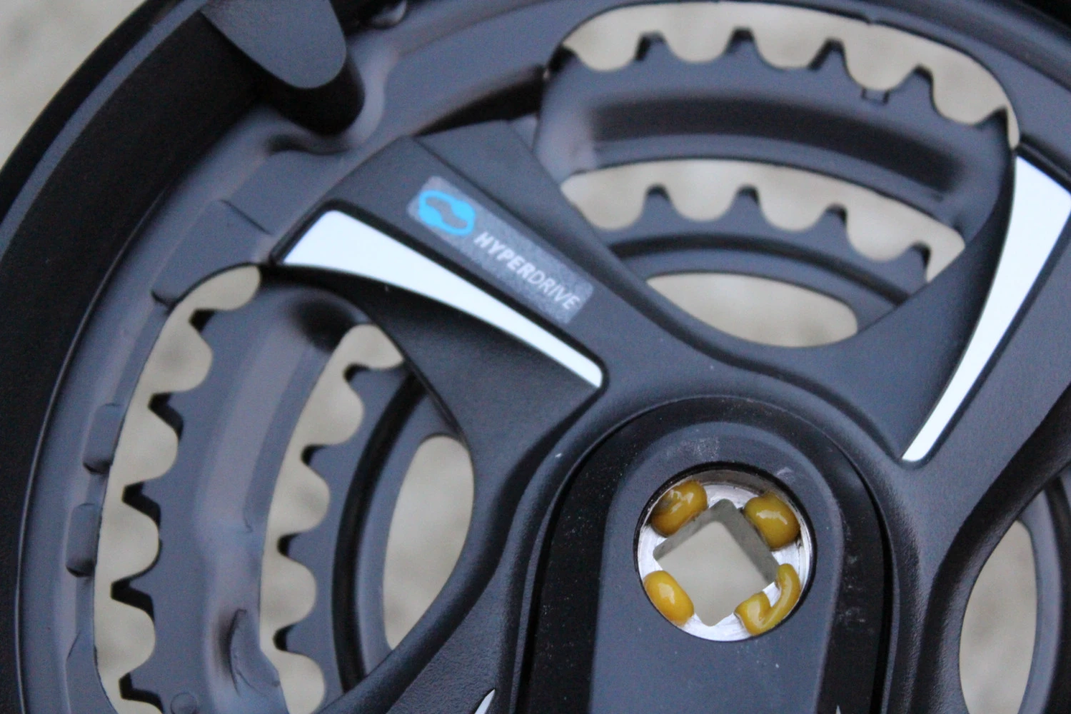 4. Shimano TOURNEY FC-TX801 Protectie 8-vit. angrenaj ax patrat 48/38/28T