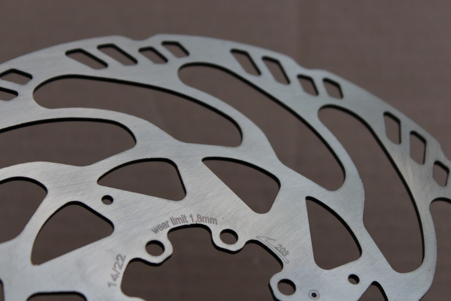 4. Magura MDR-C 6-bolt Disc Rotor 203mm