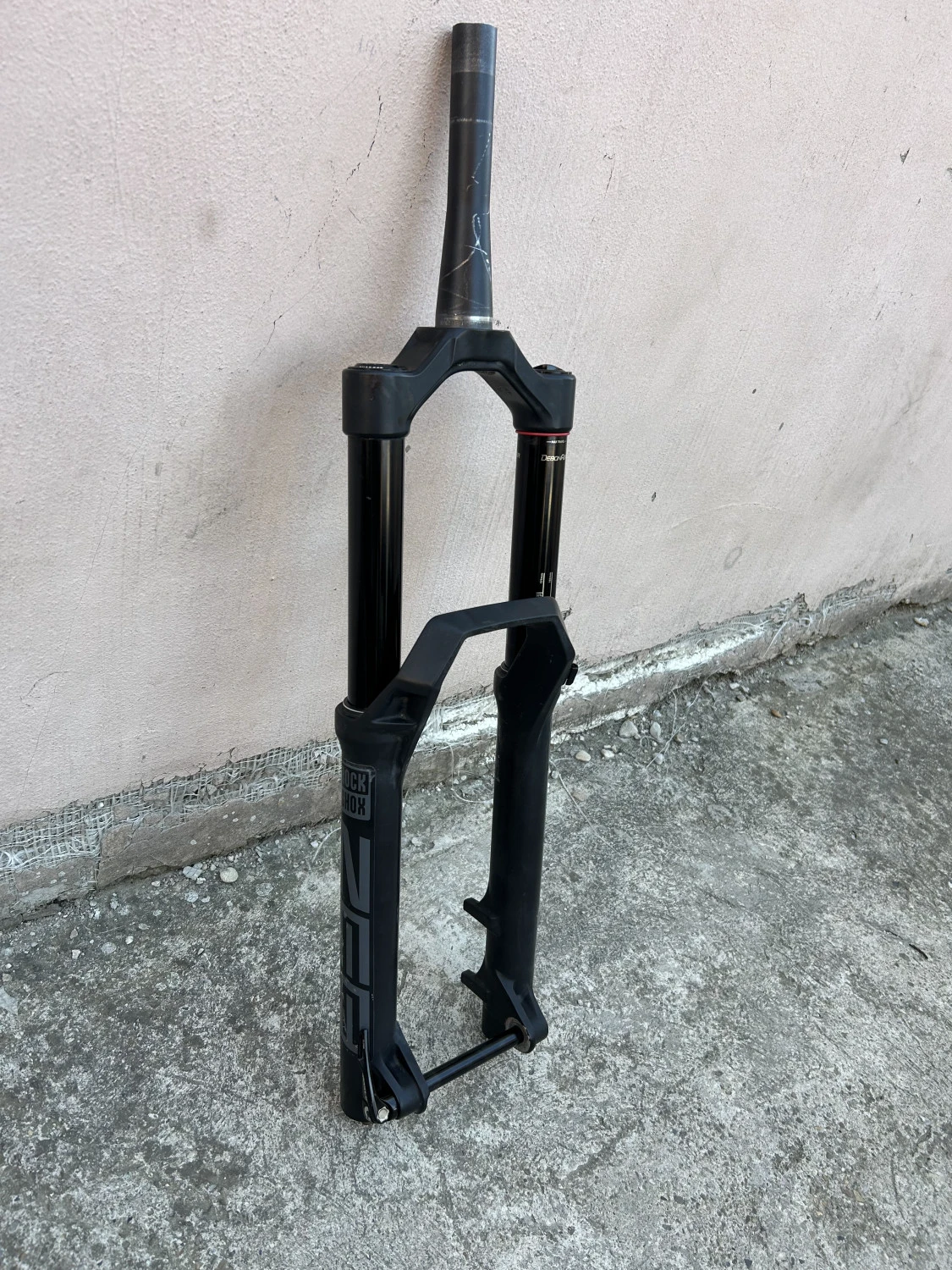 1. Rock shox zeb 180 pt 27,5