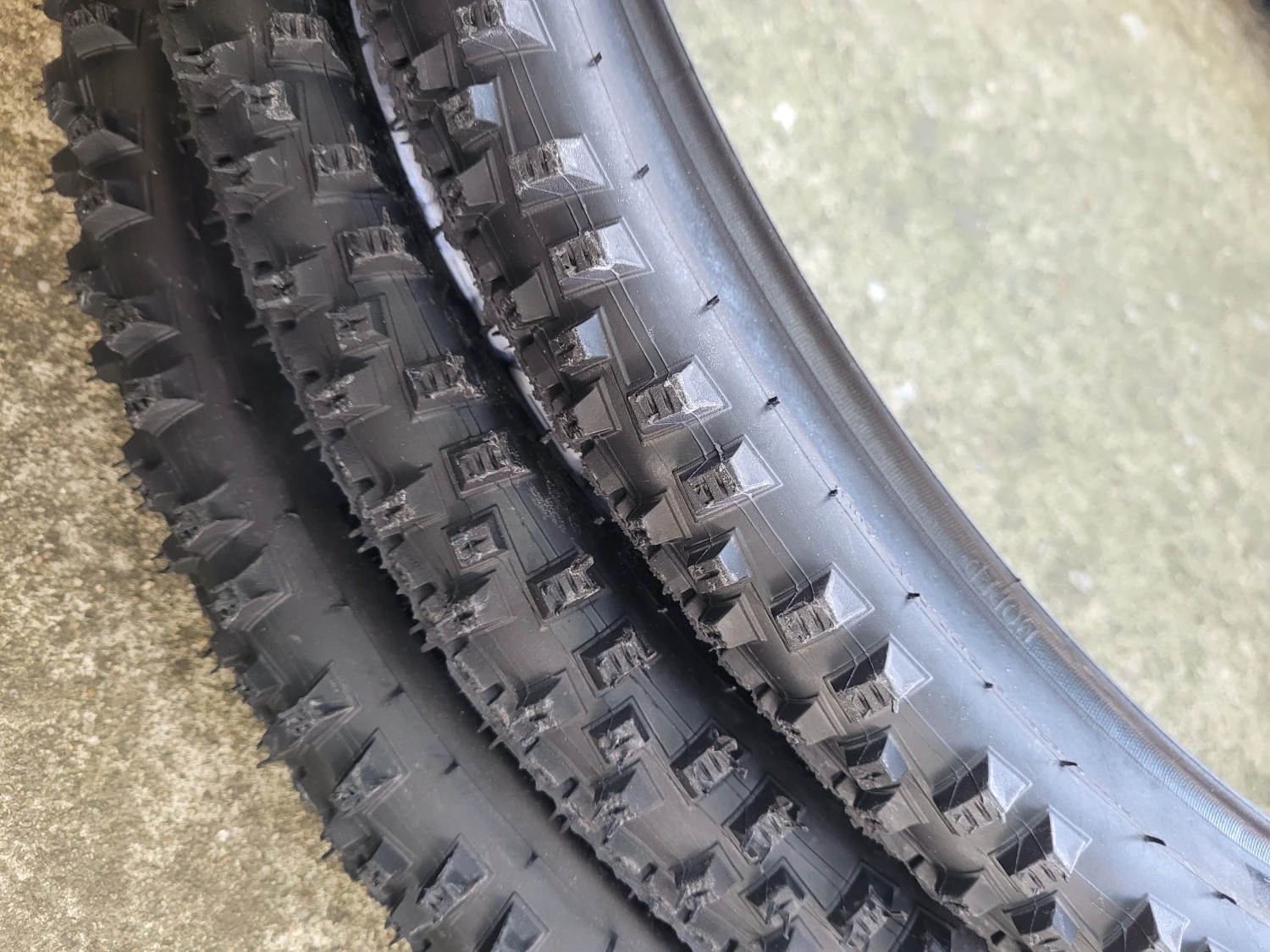 2. Schwalbe Smart Sam K-Guard Addix 27.5x2.25" - sarma