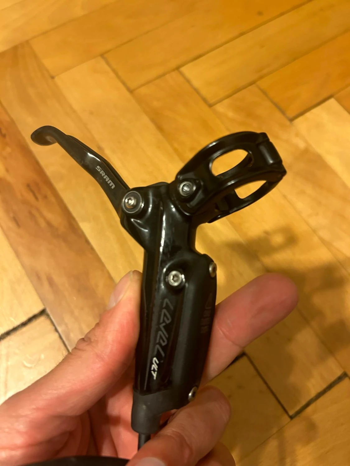 4. Vand set frane MTB SRAM Level Ultimate Stealth ca noi