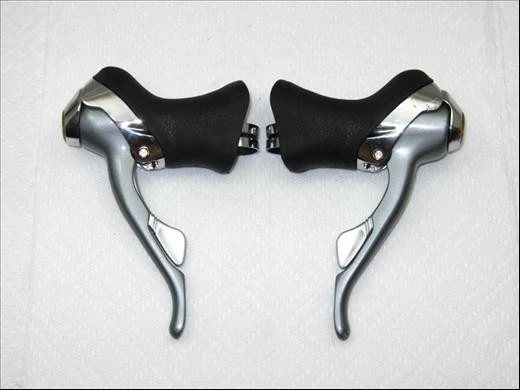 1. Cumpar mansoane Shimano 600