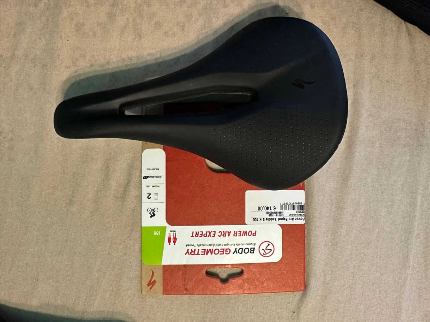 1. Vand sa Specialized Power Arc Expert 155 mm