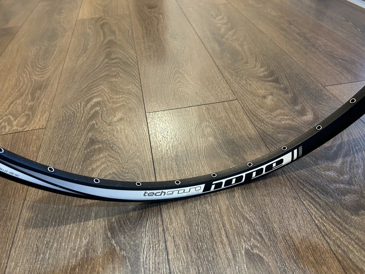1. Janta Hope Tech Enduro 27,5