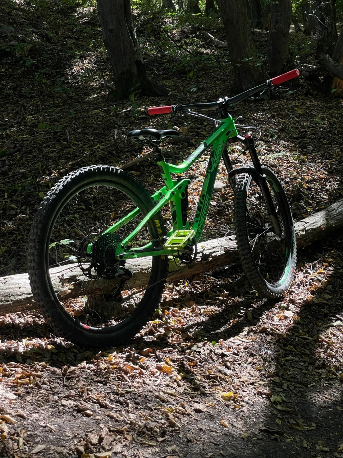 2. Vând bicicletă Merida One_Forty 600 2018