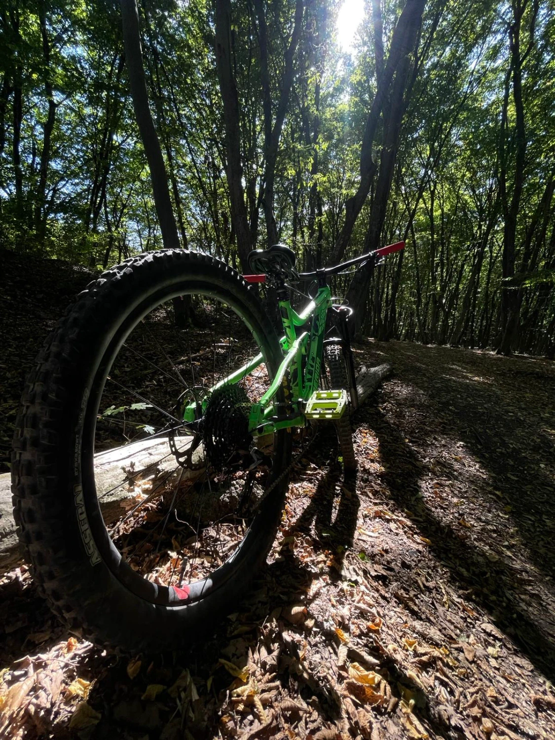 1. Vând bicicletă Merida One_Forty 600 2018