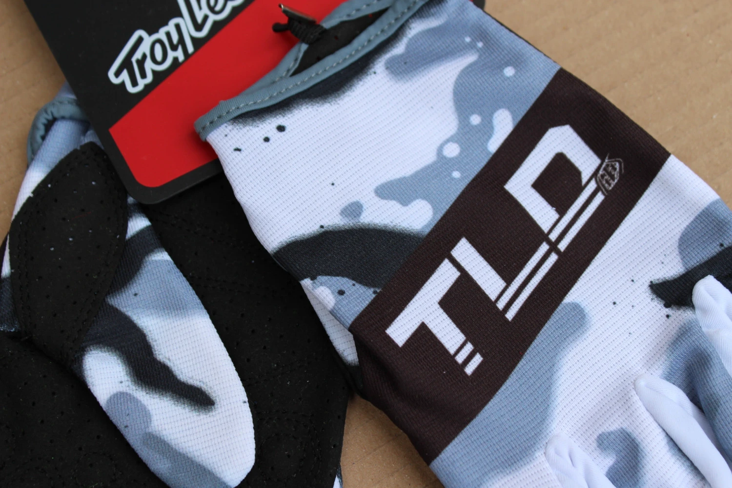 2. Troy Lee Designs GP Camo Gray - XL