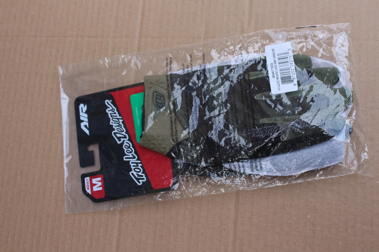 7. Troy Lee Designs Air Brushed Camo manusi MTB - Medium