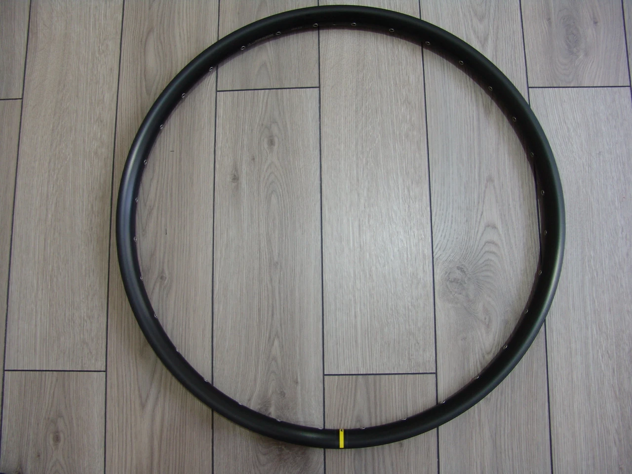 1. Janta Enduro/Trail 29'' Mavic EX630 32 gauri/Noua