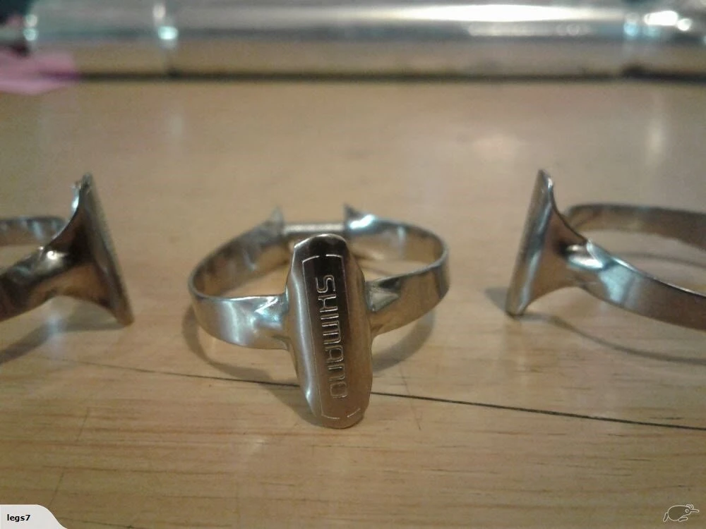 1. Cumpar colier cablu frana