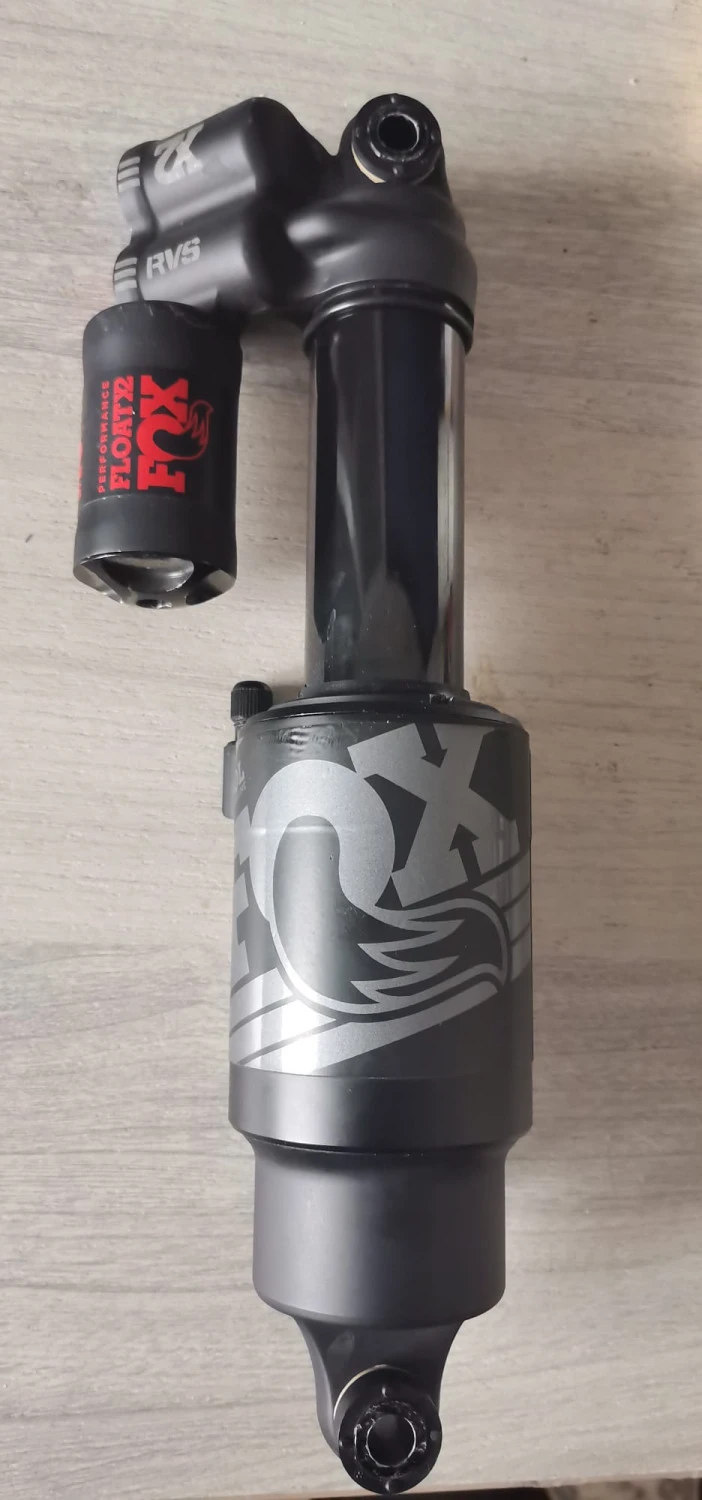 1. Vand Fox Float X2 Performance Elite