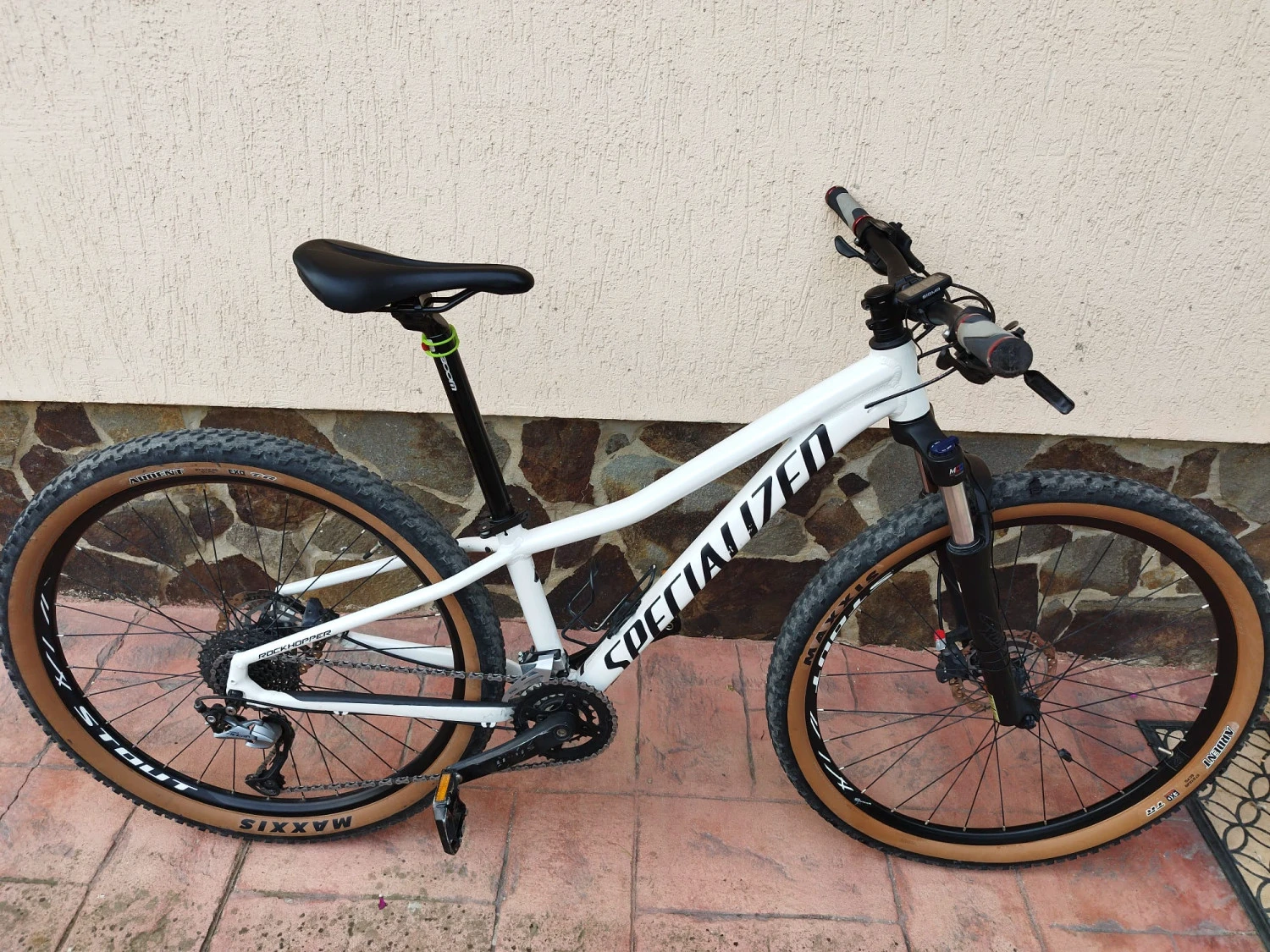 1. Specialized Rockhopper junior