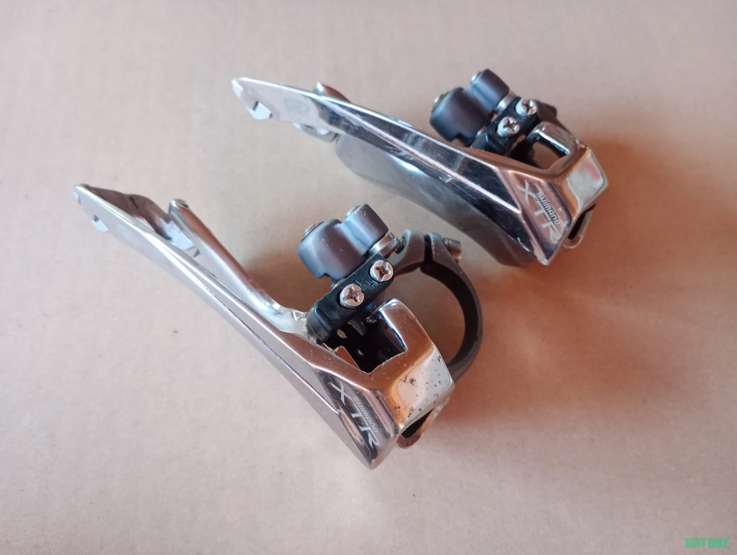 1. Schimb foi Xtr 952