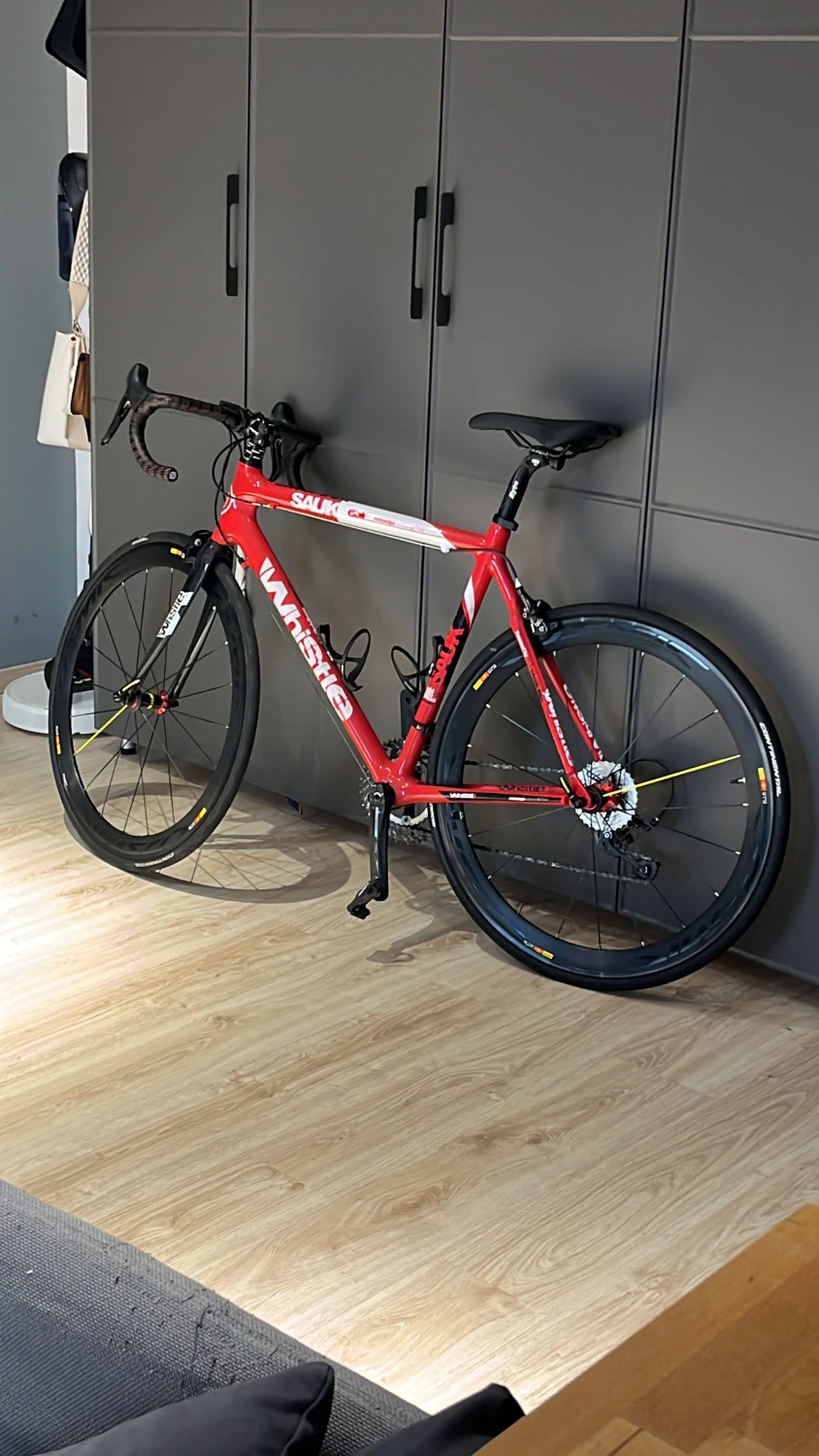 2. Cursiera carbon 54 , 9 kg