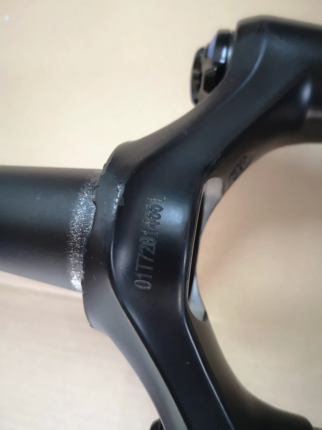 2. Furca rock shox pike charger