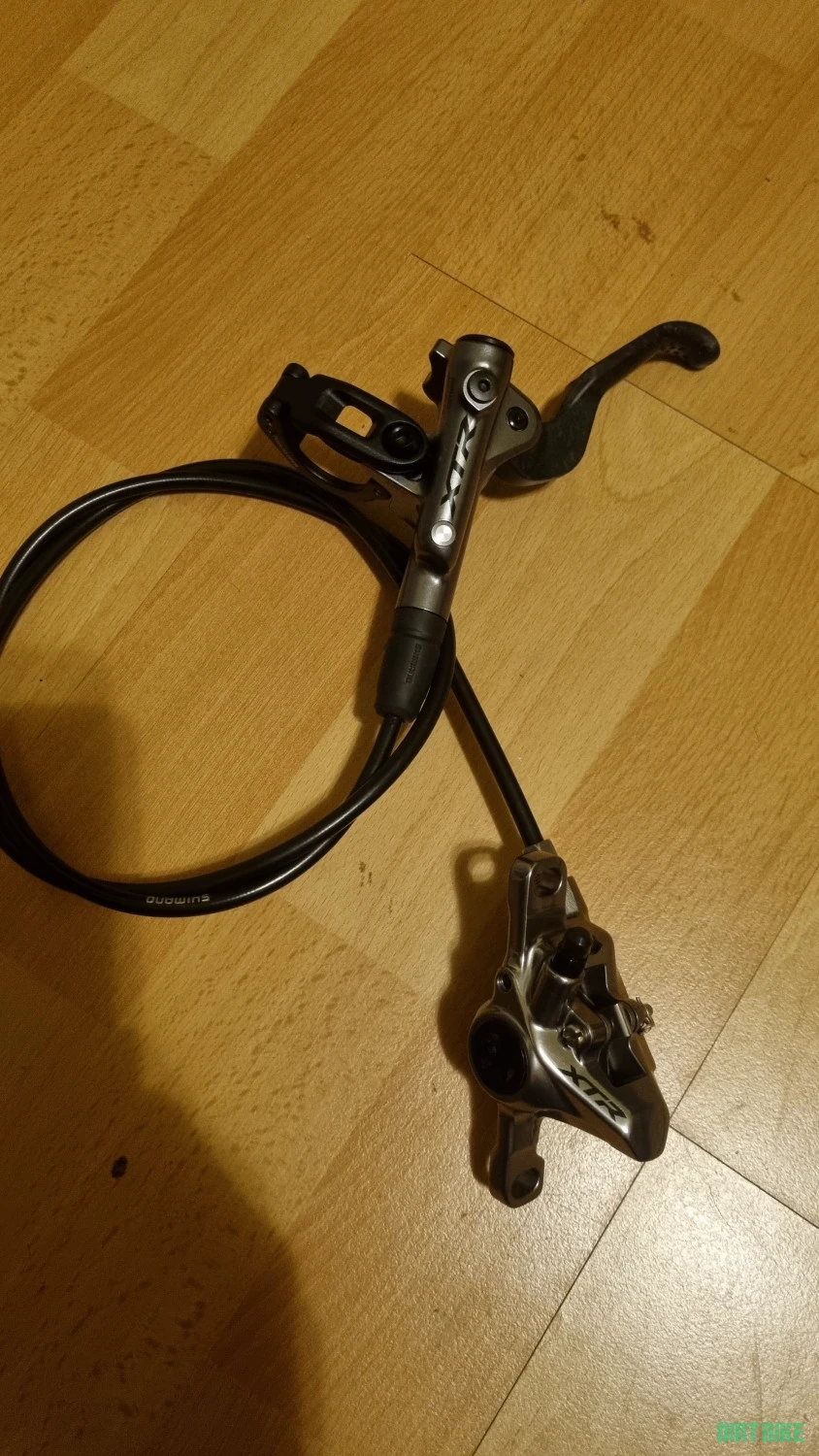 1. Frana fata Shimano XTR M9100