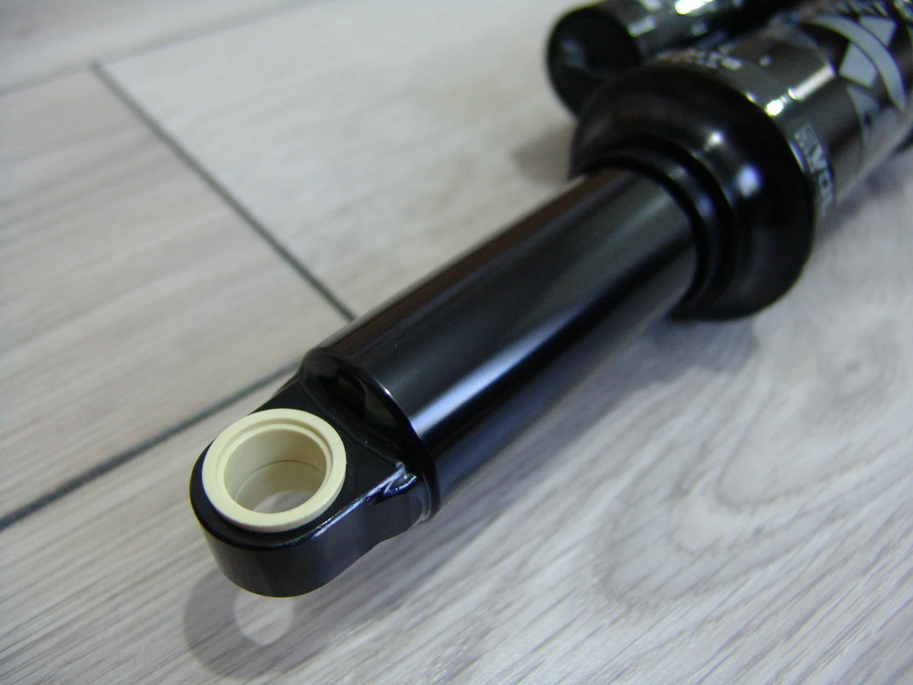 2. Amortizor Fox Float X Performance Trunnion 205x65/Nou