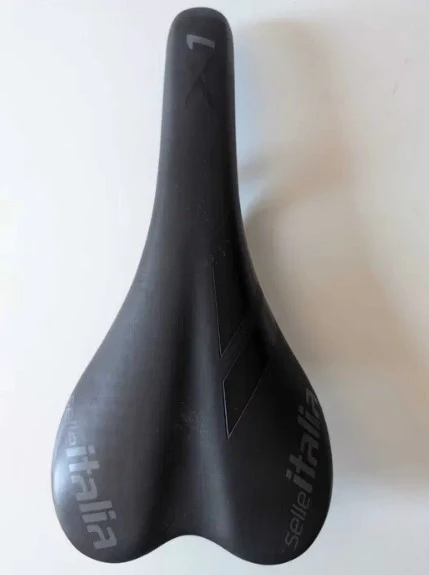 4. Selle Italia X1 sa bicicleta 296g 135mm latime