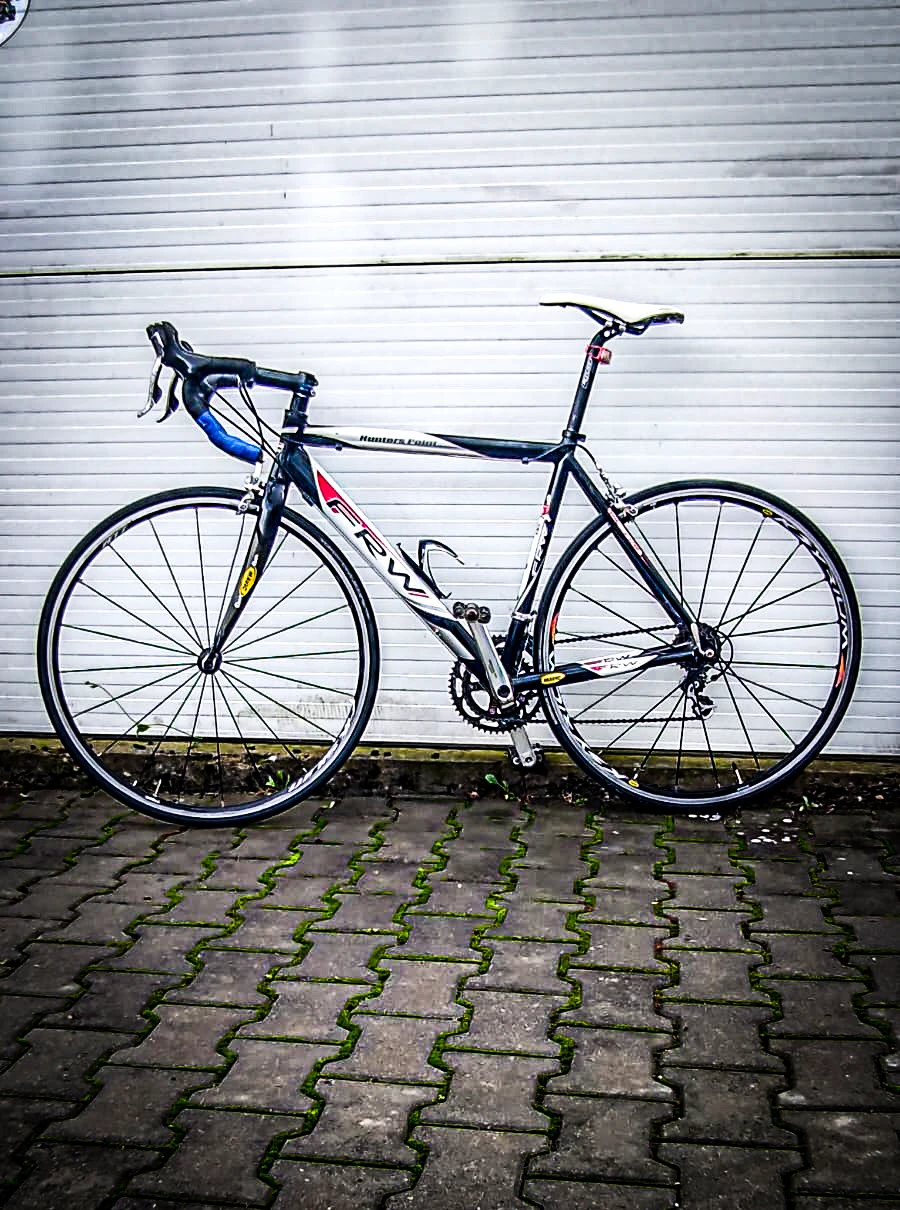 1. Urgent!Bicicleta cursiera full ultegra 2x10 + pedale SPD