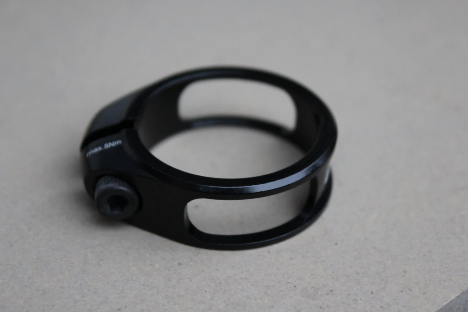 3. Ghost Style colier sa aluminiu cu surub 38mm