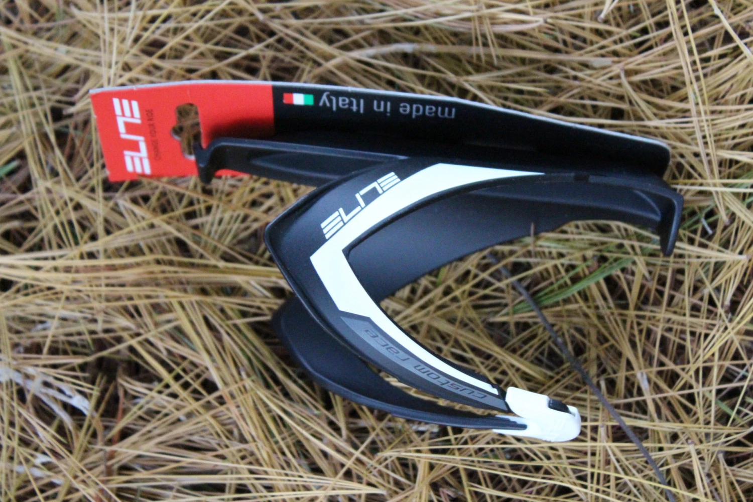 3. Elite Custom Race - suport bidon MTB/Road negru